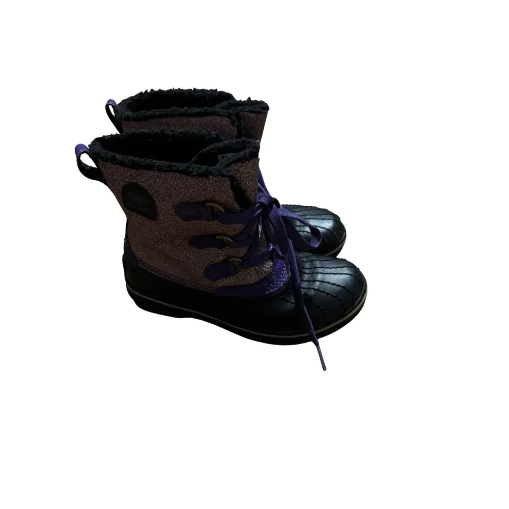 Sorel Kids Waterproof Winter Boots Purple Glitter Insulated‎ Snow Size 2